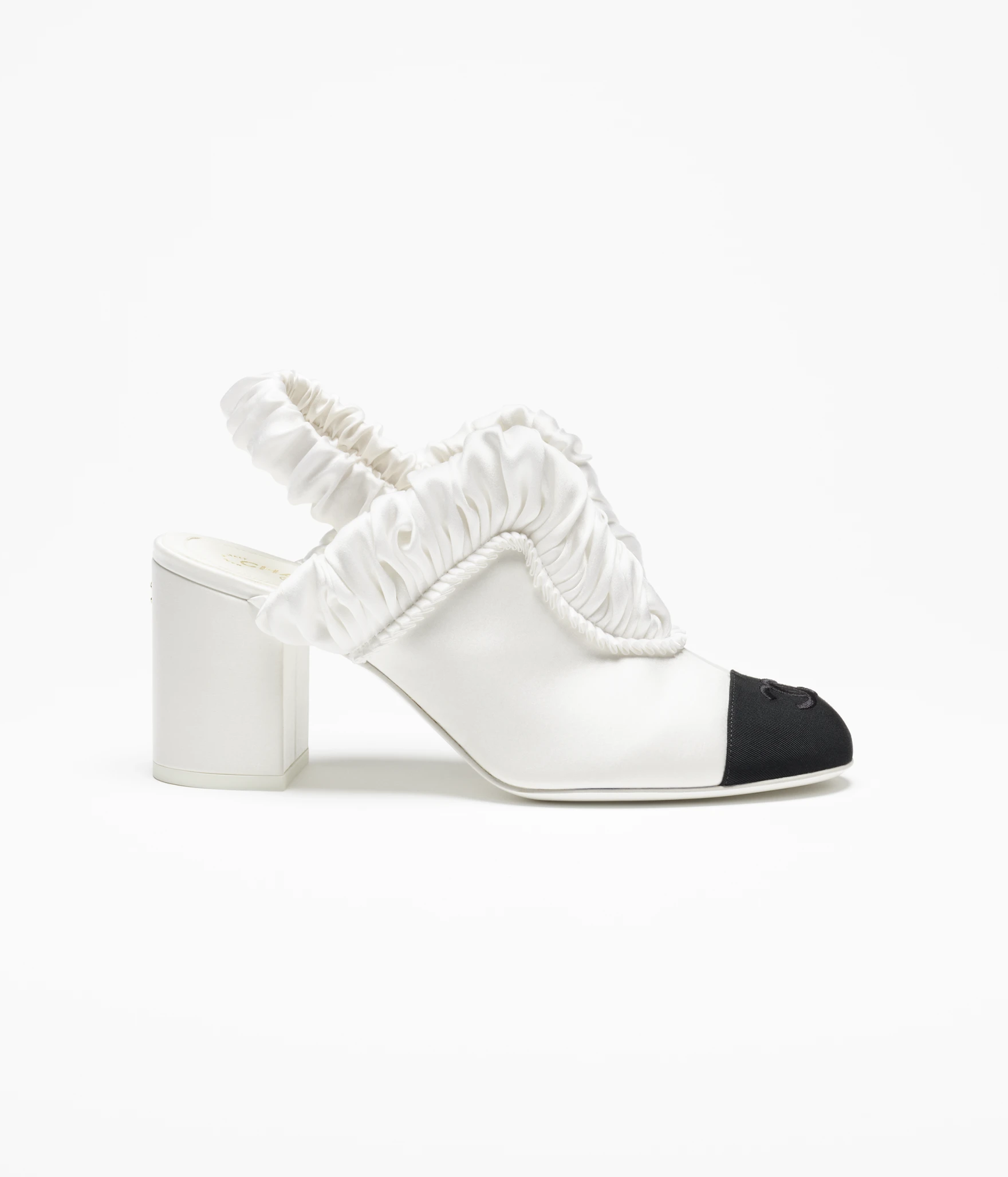 Chanel Fall-Winter 2025/26 Slingbacks - Image 1